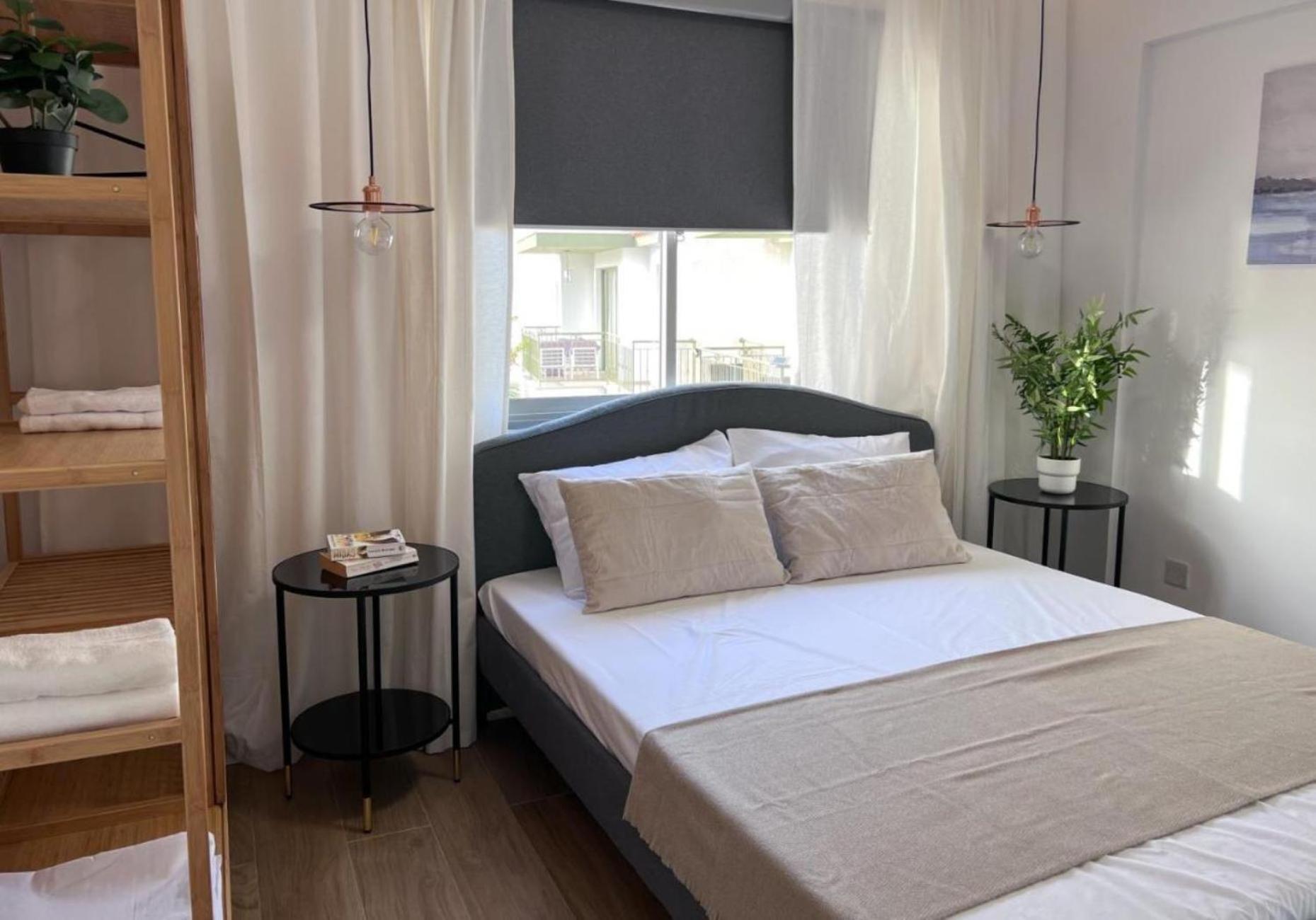 H&O Diamond Complex Sea View Apartment Paphos Exteriör bild
